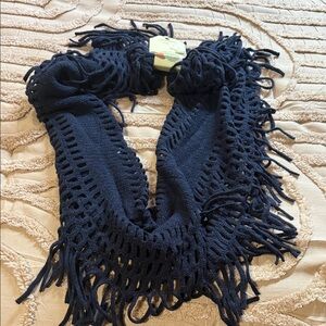 NWT Life is Beautiful Navy Infinity